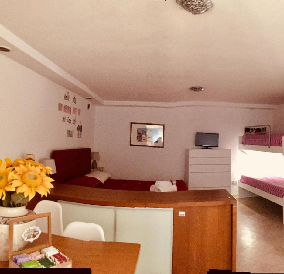 Апартаменты Monolocale Alcyone Франкавилла-аль-Маре Экстерьер фото